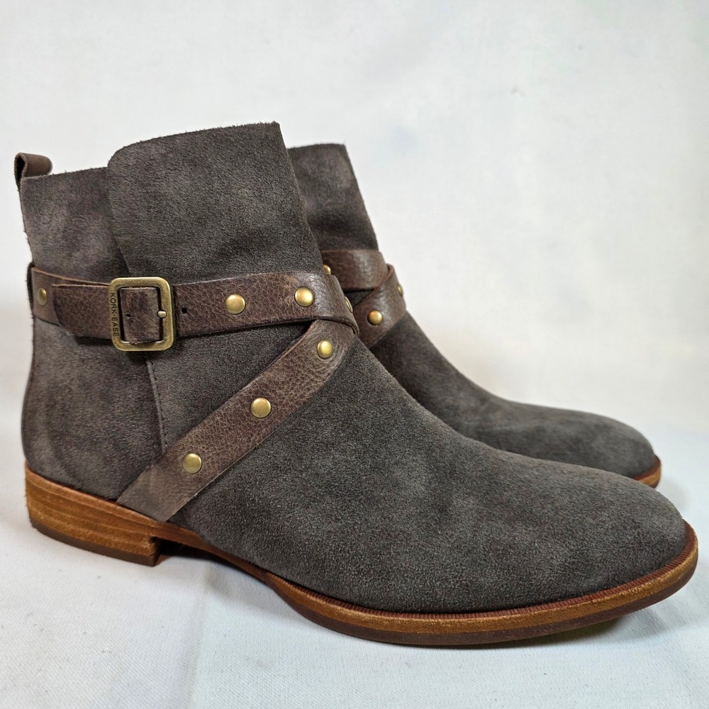 Kork-Ease Kenai Womens 8 Gray Suede Leather Harness Studded Ankle Booties NWOT